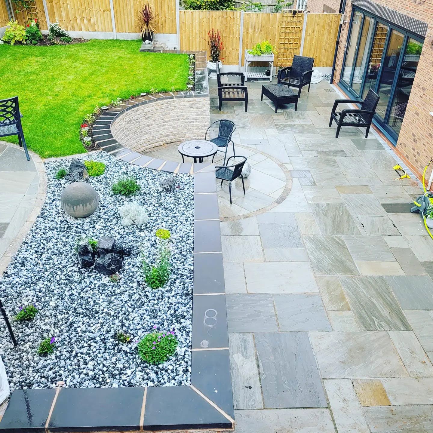 The Ultimate Guide to Choosing the Right Landscaper in Leamington Spa